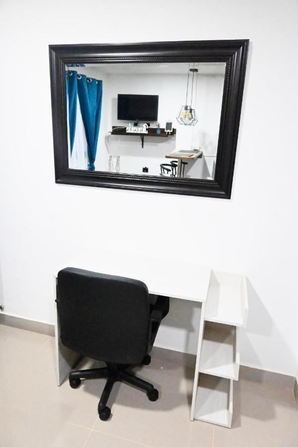 Andaliving Niquia Apartaestudio Lägenhet Bello Exteriör bild
